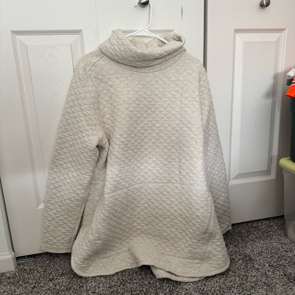 Quilted Cream Sweatshirt Tunic